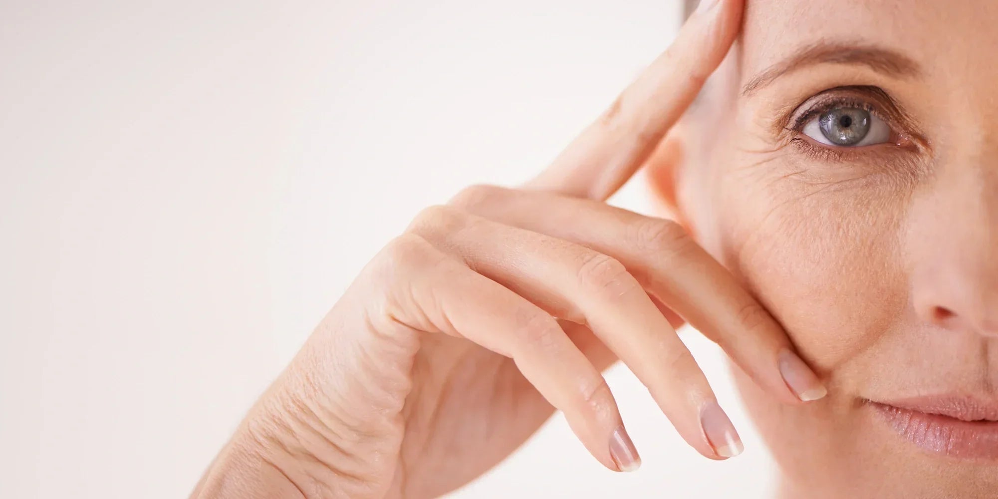 Comprendre les causes du vieillissement cutané - Ysalie Beauté
